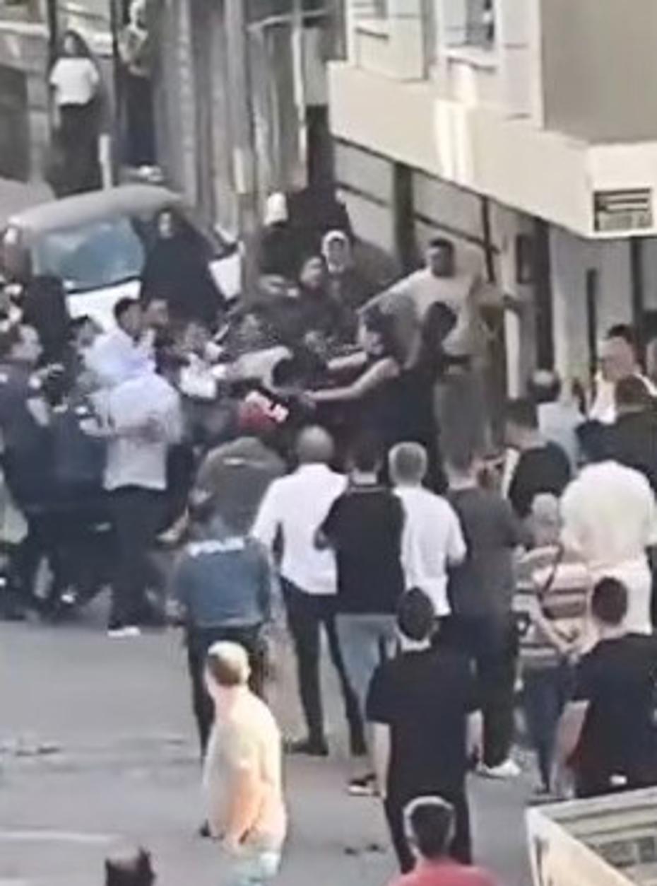 Düğün Öncesi Gelin Alma Organizasyonunda Çıkan Kavgaya Polis Müdahalesi