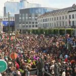 Brüksel'de 4.500 kişi büyüyen aşırı sağı ve ırkçılığı protesto etmek için yürüdü
