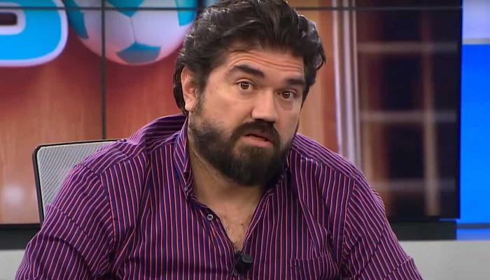 Geçtiğimiz hafta gözaltına alınmıştı! Rasim Ozan Kütahyalı’dan veda mesajı… Sosyal medya hesabından kendisi duyurdu