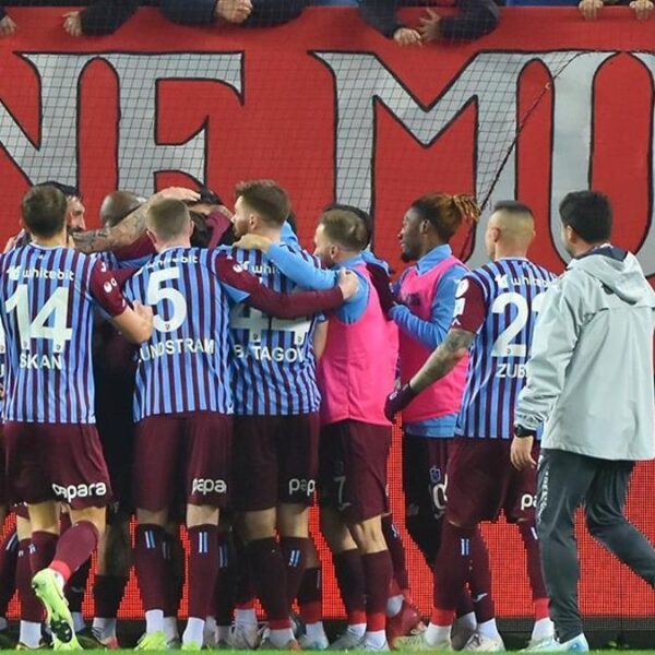 Trabzonspor 2-0 Göztepe Maç Özeti | Galatasaray'ın finaldeki rakibi Trabzonspor
