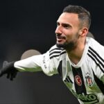 Beşiktaş’ta ilk ayrılık gerçekleşiyor! Onur Bulut Başakşehir yolcusu… Anlaşma neredeyse tamam