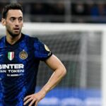 Hakan Çalhanoğlu bombası! Gece yarısı paylaşımı sanal medyayı salladı