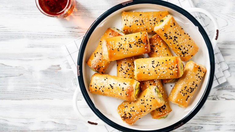 Kıyır kıyır sodalı peynirli börek tarifi… – Son Dakika Gurme Haberleri