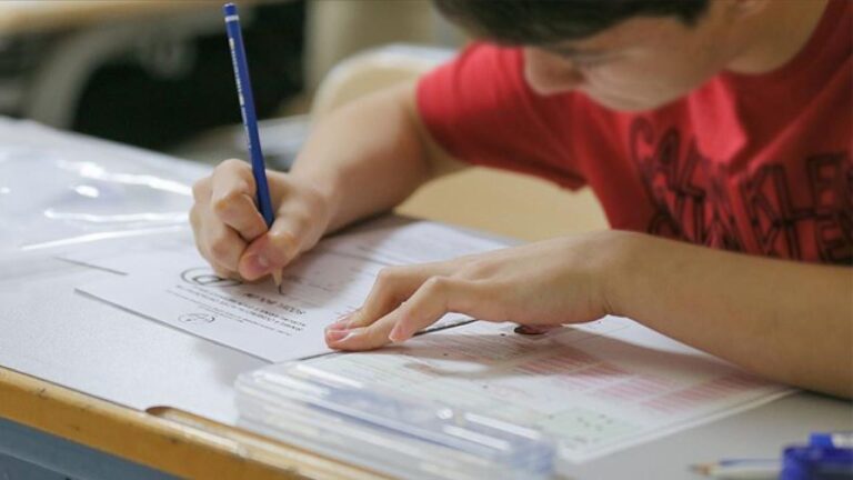 LGS yerleştirmelerinde 3 lise şampiyonların gözdesi oldu