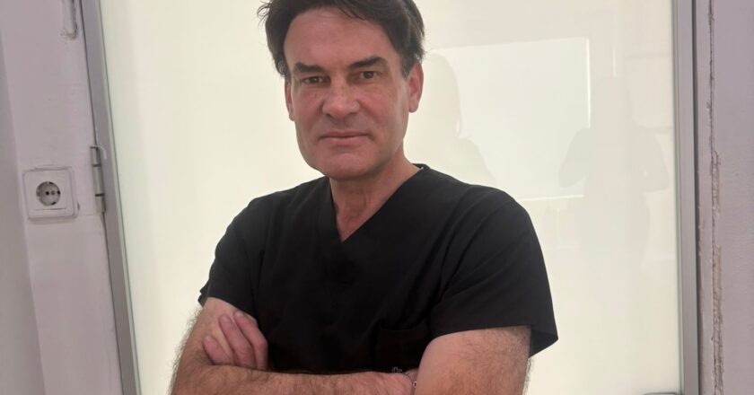 Annelik Estetiği: Doğumdan Sonra Vücudu Yeniden Şekillendirmenin En Bilimsel Yolu